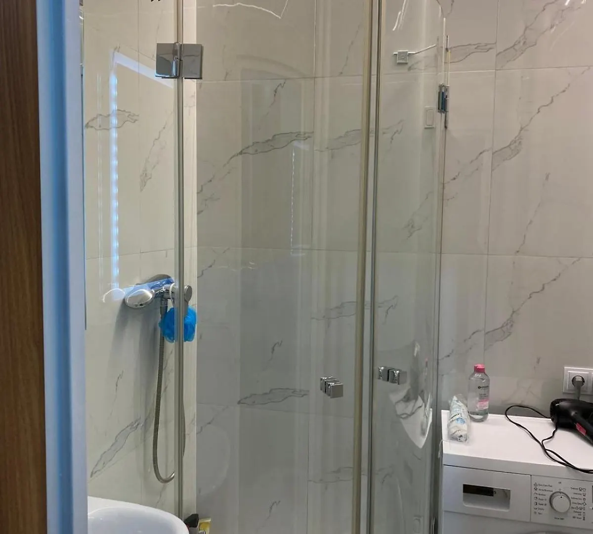 Near City Center Flat Prag